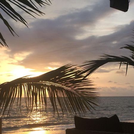 Residence Hoteliere Du Phare Libreville Extérieur photo