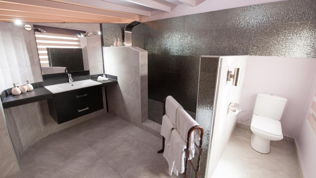 Residence Hoteliere Du Phare Libreville Extérieur photo