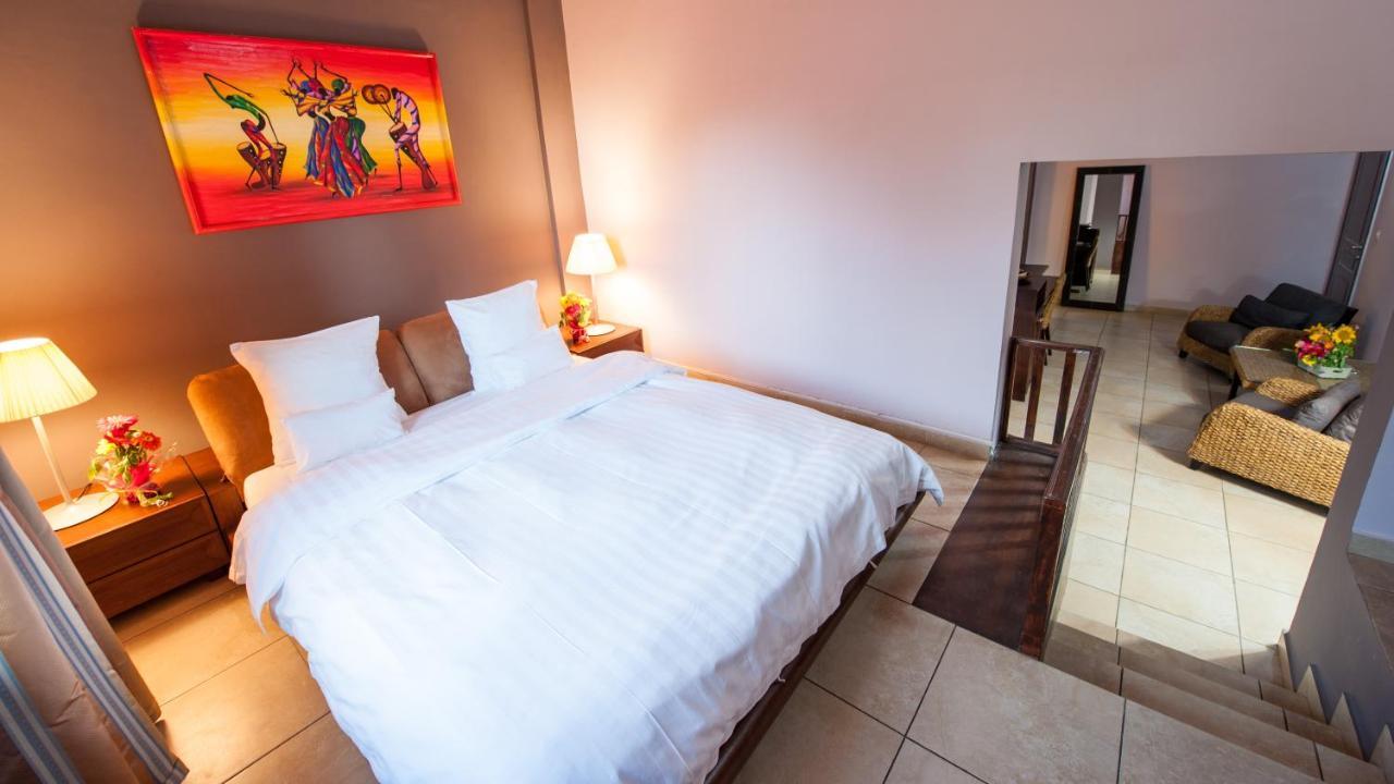 Residence Hoteliere Du Phare Libreville Extérieur photo