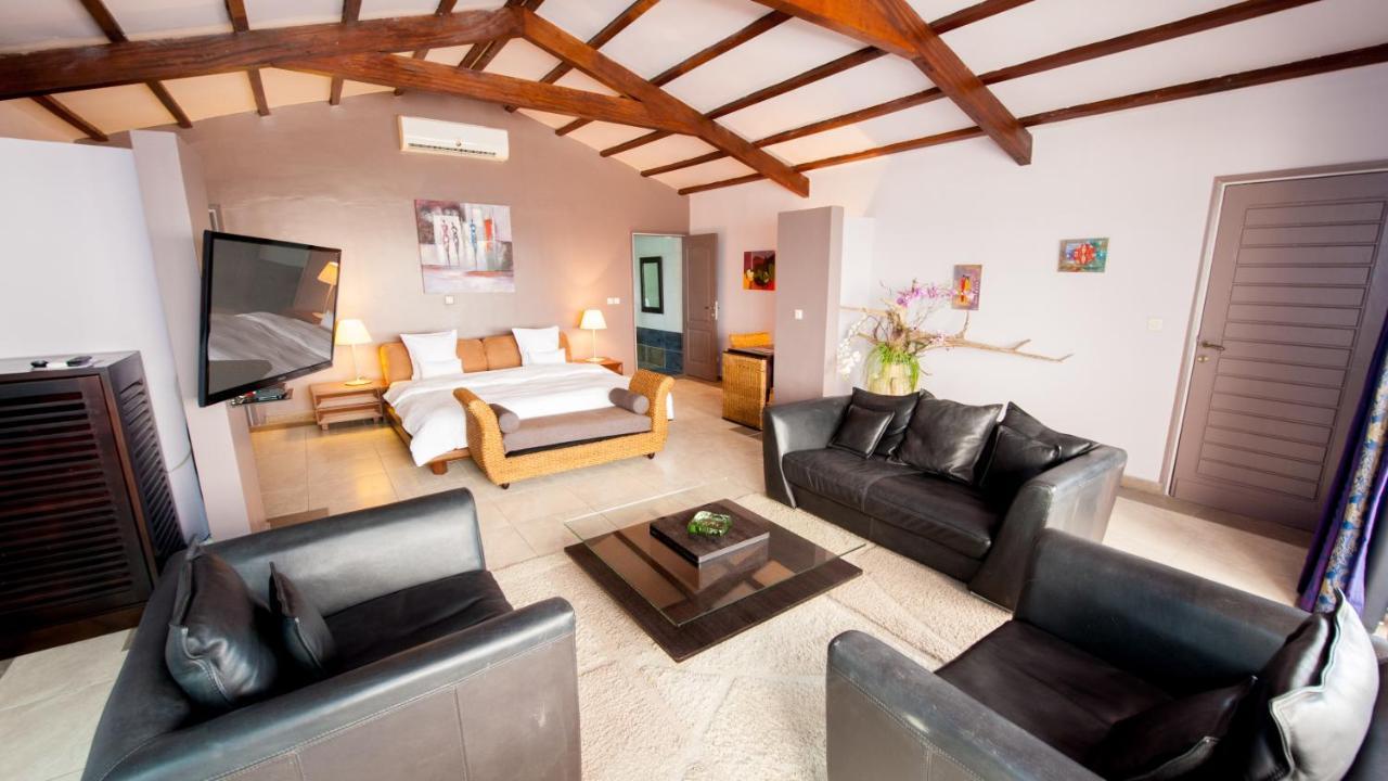 Residence Hoteliere Du Phare Libreville Extérieur photo