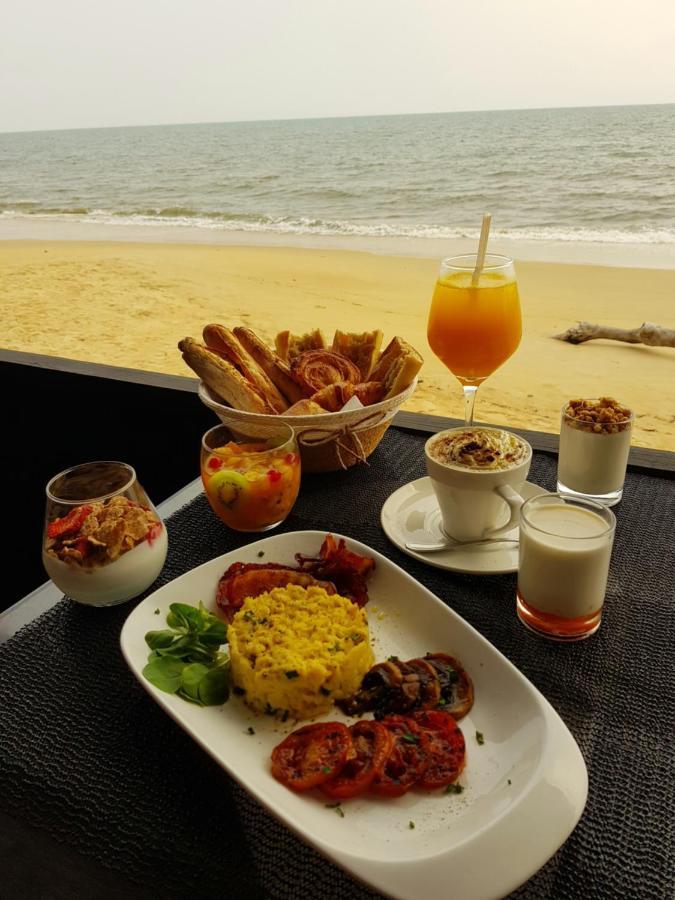 Residence Hoteliere Du Phare Libreville Extérieur photo